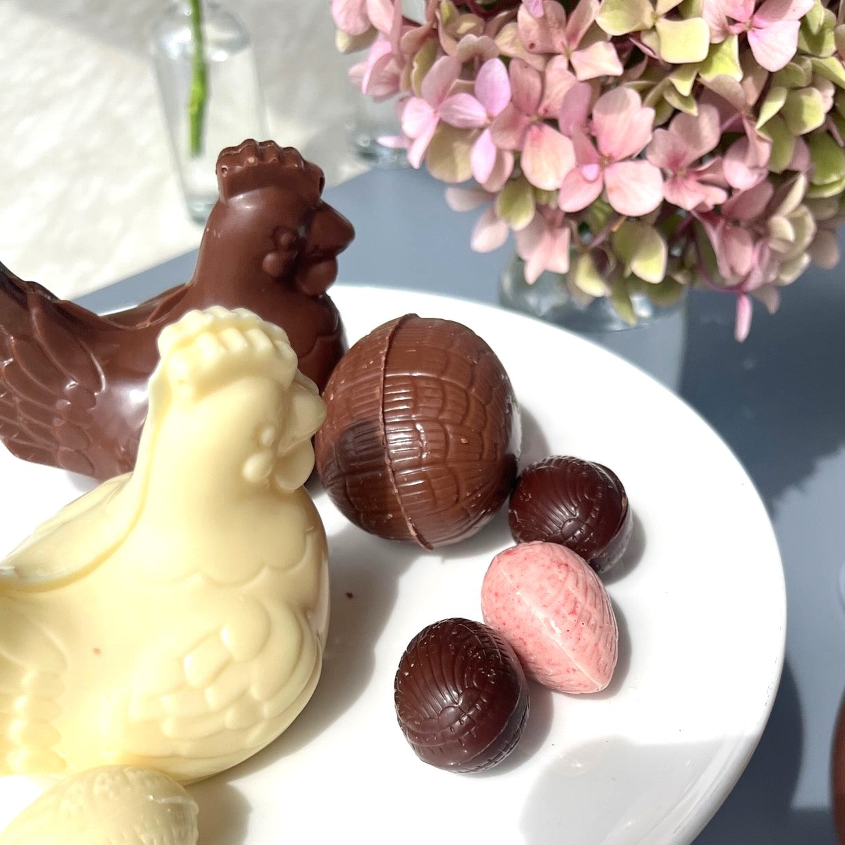 Chocolate hens and Easter eggs